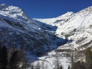 Im Winter, Bernina Express, Schweiz