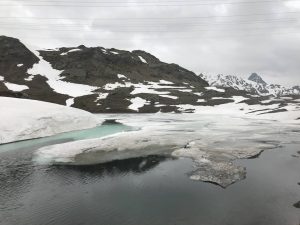 Weißer See im Juni 2019, Bernina Express, Schweiz