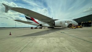 Airbus A380, das größte und schwerste Passagierflugzeug der Welt, am Flughafen Wien