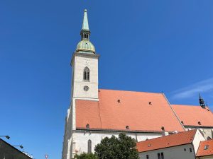Die Krönungskirche St. Martin