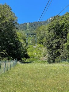 Es geht hoch hinauf mit der Raxseilbahn