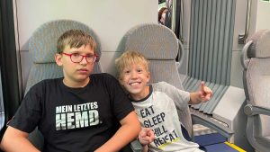 Fabio und Matteo in der Himmelstreppe nach Mariazell